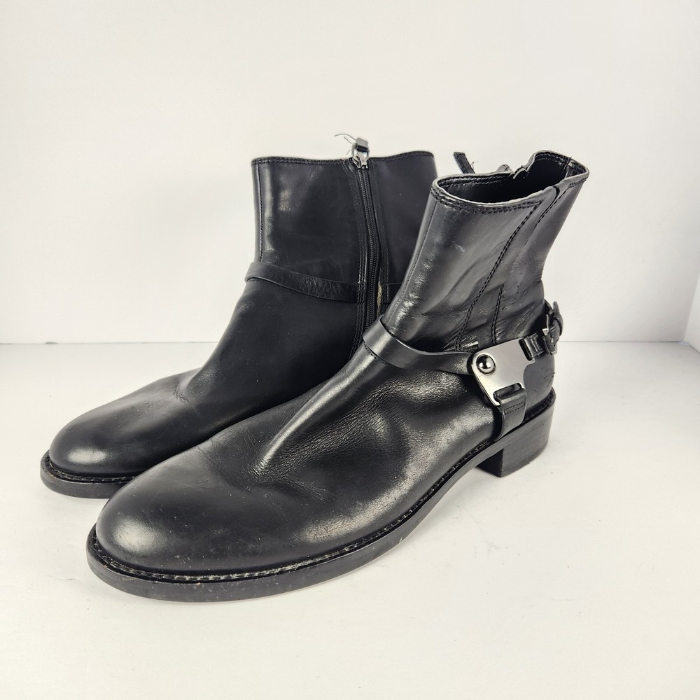 Ecco Women's Black Leather Preppy Minimalist Classic Booties Size 40 (9-9.5)